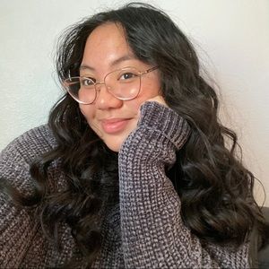 Meet your Posher, Camille